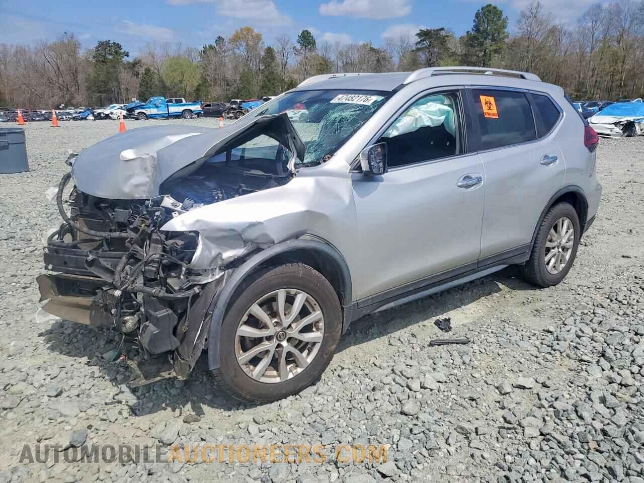 KNMAT2MT7JP602317 NISSAN ROGUE 2018