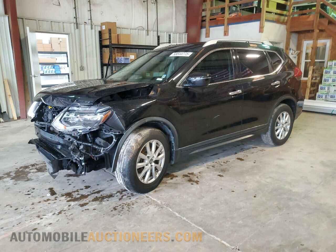 KNMAT2MT7JP606478 NISSAN ROGUE 2018