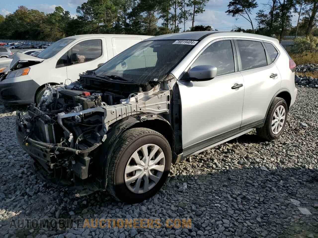 KNMAT2MT7JP616699 NISSAN ROGUE 2018