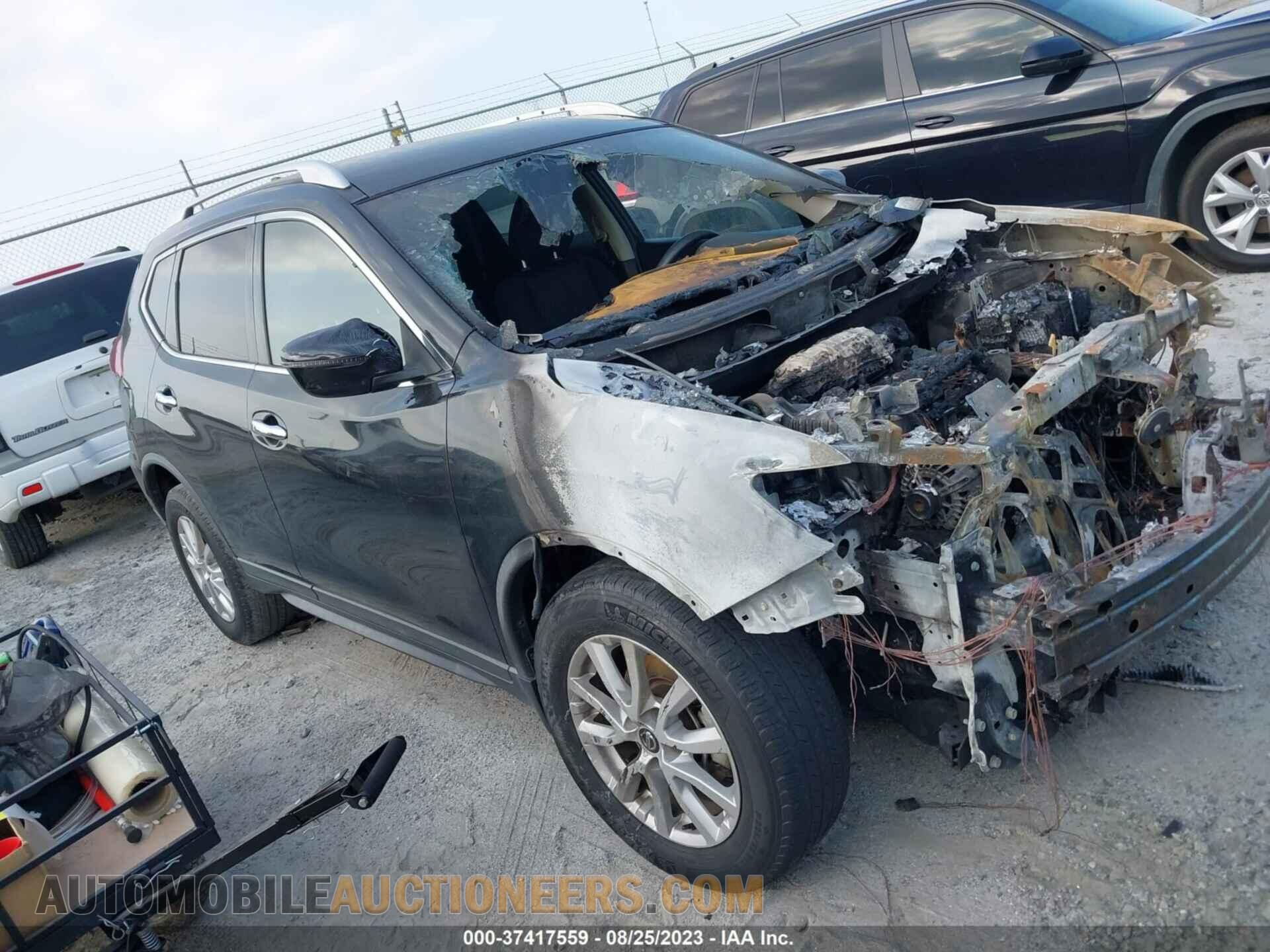 KNMAT2MT7KP559938 NISSAN ROGUE 2019