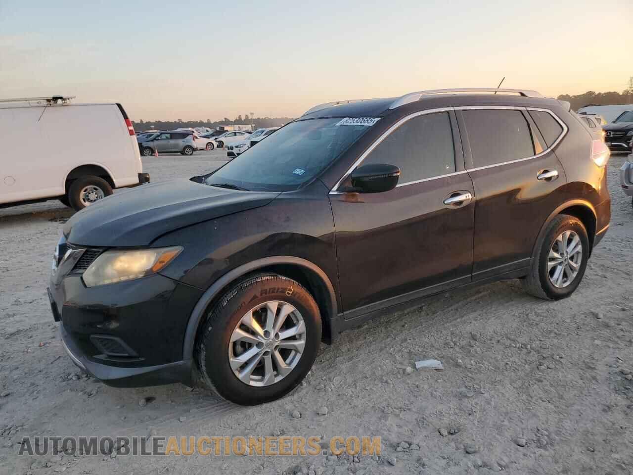 KNMAT2MT8GP601587 NISSAN ROGUE 2016