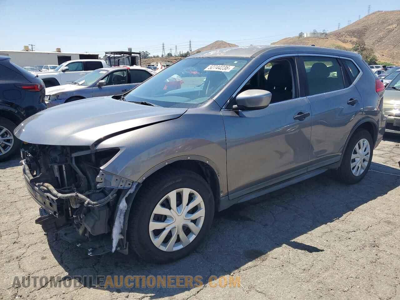 KNMAT2MT8HP574361 NISSAN ROGUE 2017