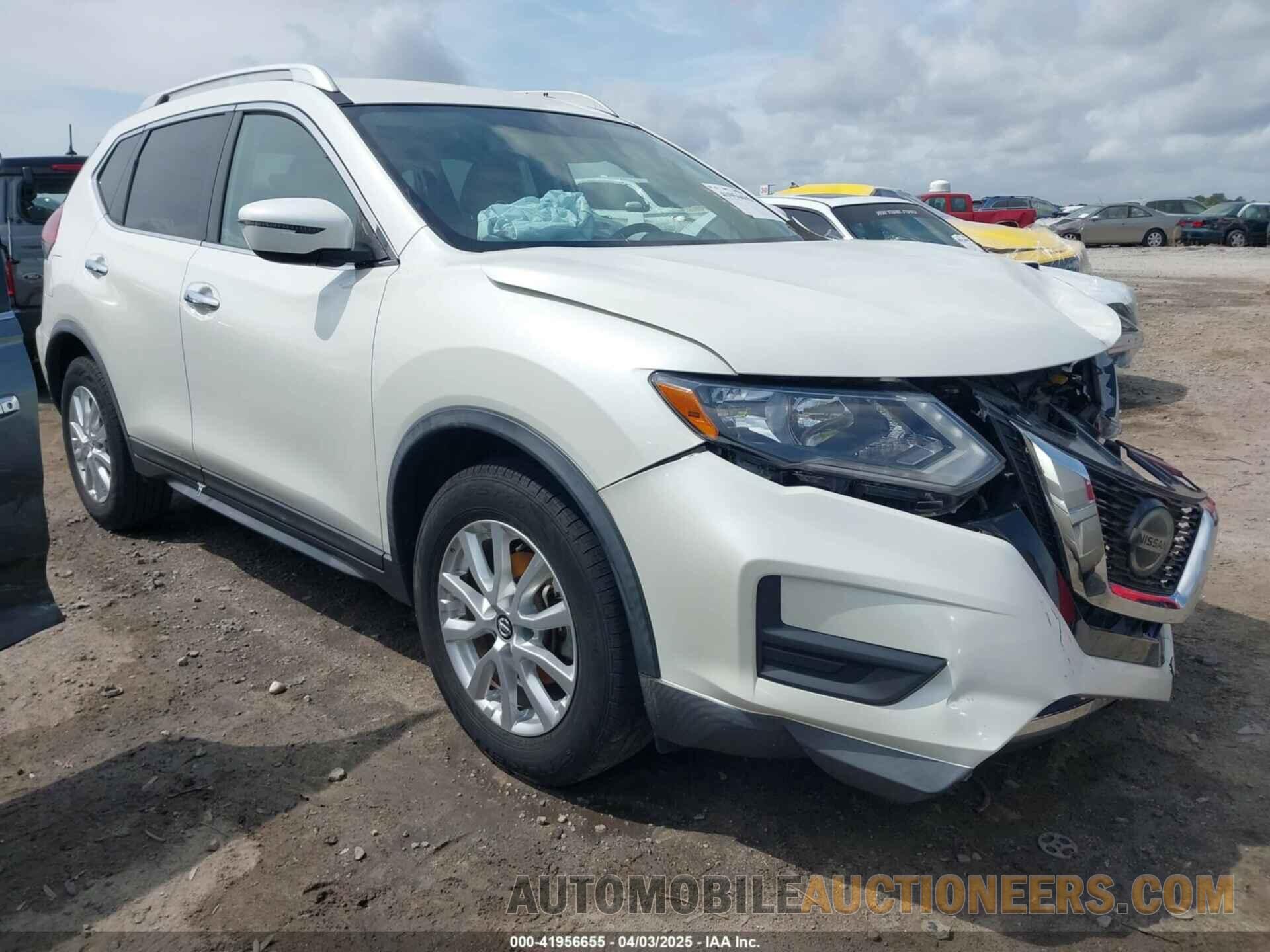 KNMAT2MT8JP597774 NISSAN ROGUE 2018