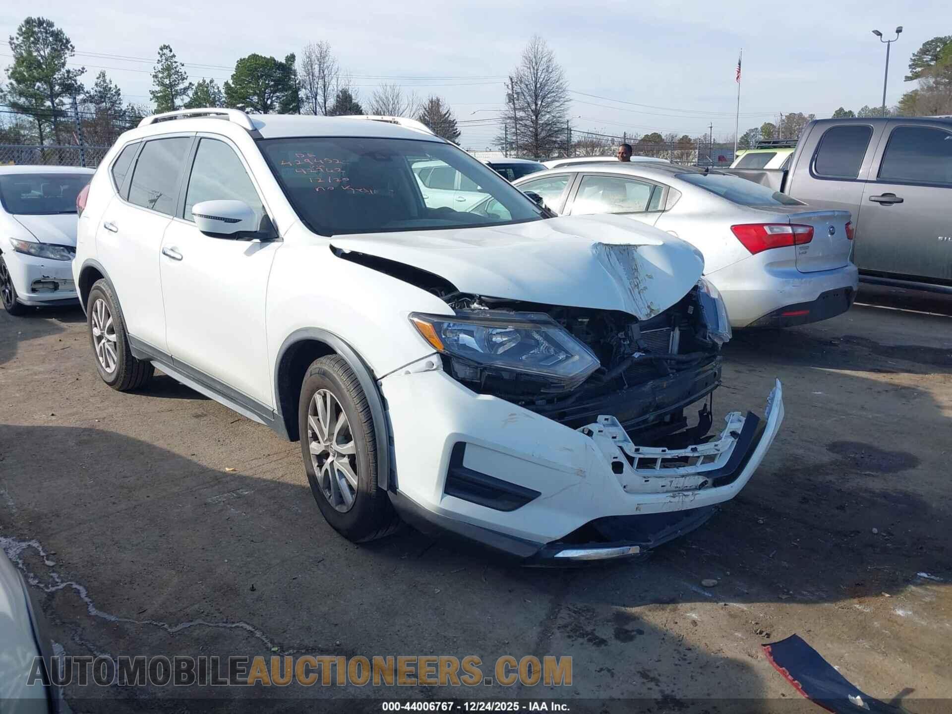 KNMAT2MT8LP542762 NISSAN ROGUE 2020