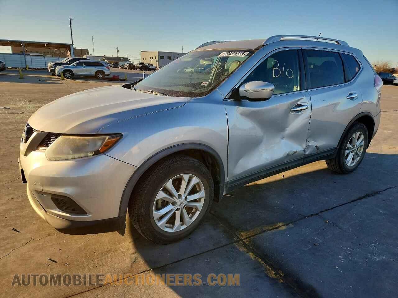 KNMAT2MT9FP559638 NISSAN ROGUE 2015