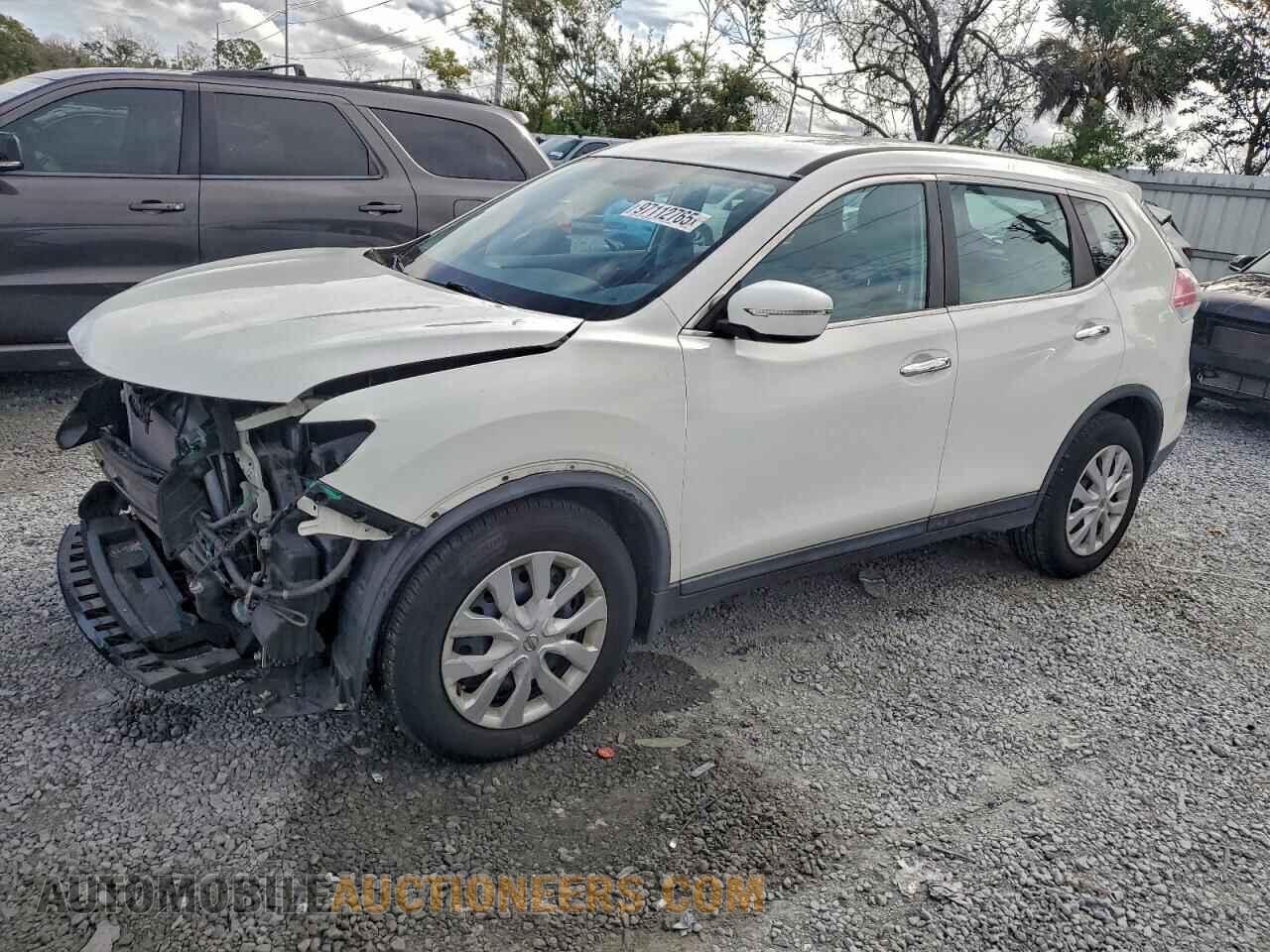 KNMAT2MT9FP585964 NISSAN ROGUE 2015
