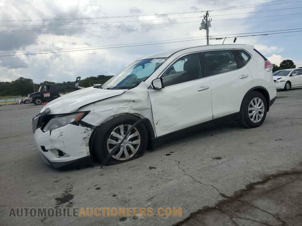 KNMAT2MT9FP588332 NISSAN ROGUE 2015