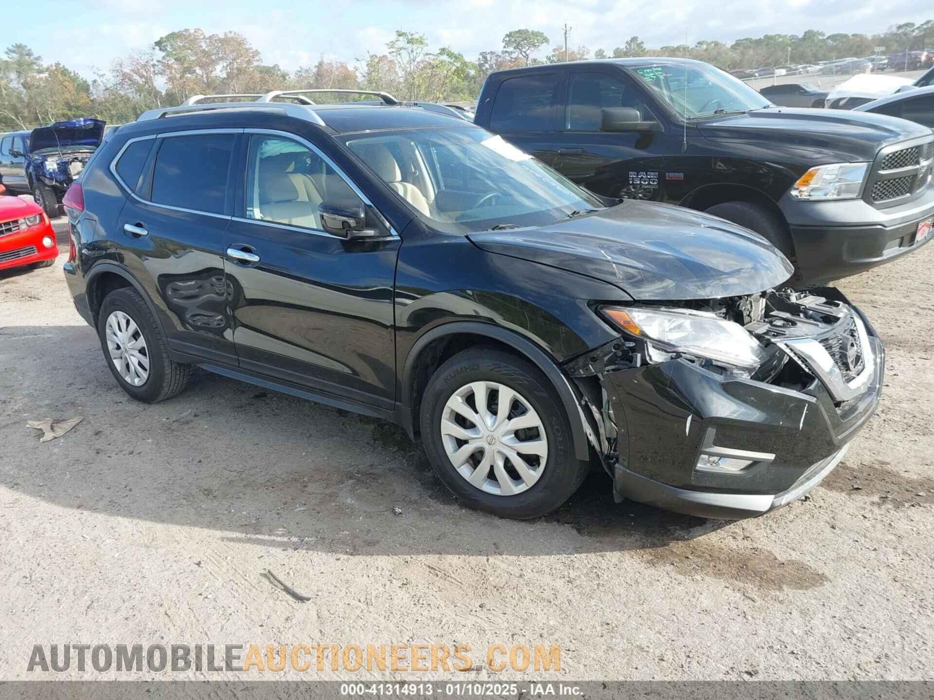 KNMAT2MT9HP508708 NISSAN ROGUE 2017