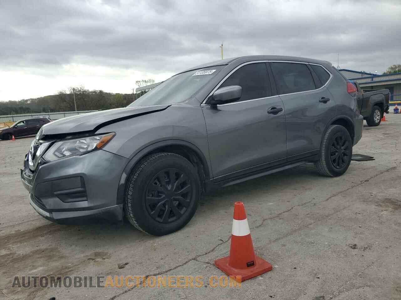 KNMAT2MT9HP545709 NISSAN ROGUE 2017