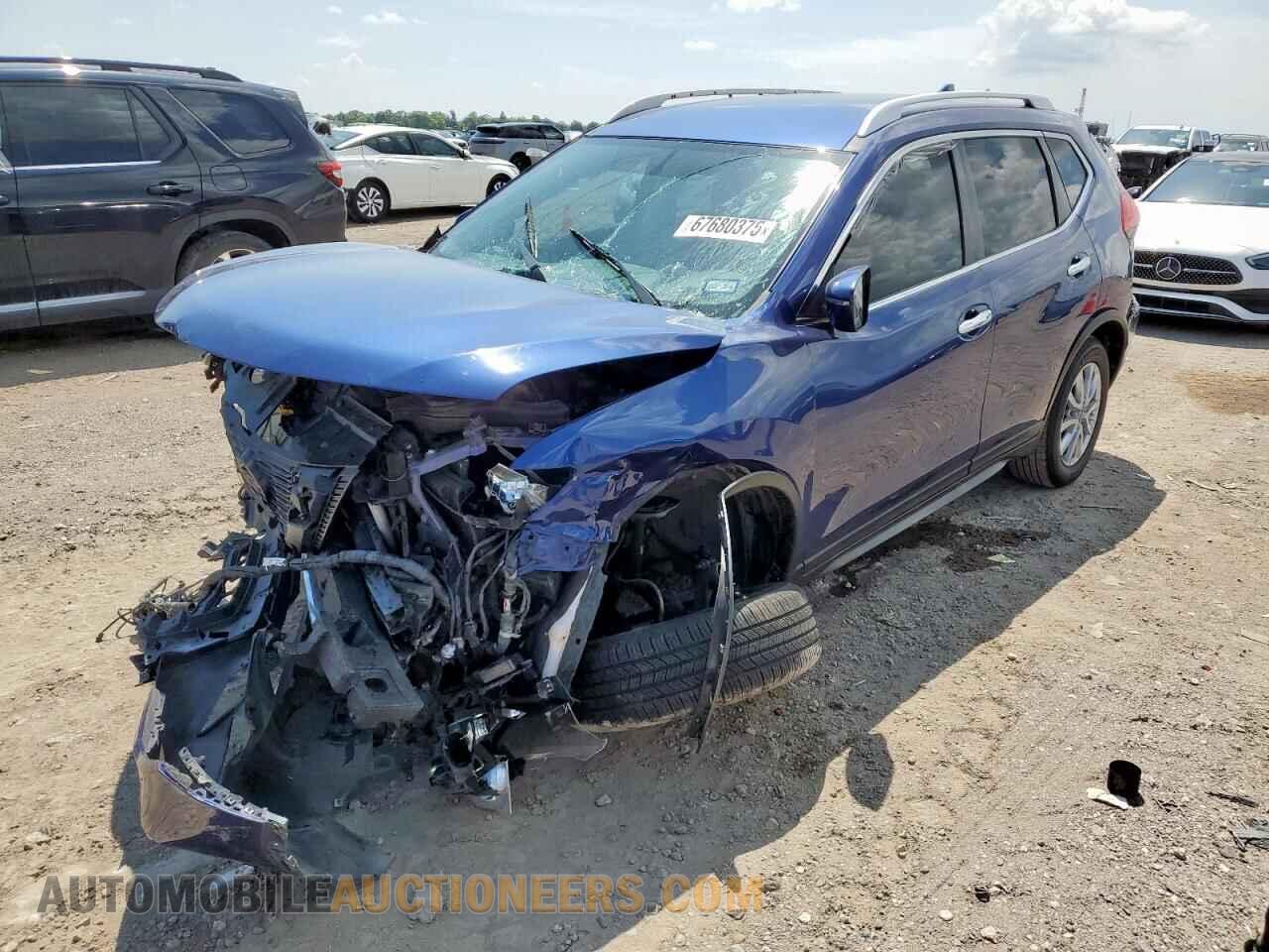 KNMAT2MT9HP557021 NISSAN ROGUE 2017