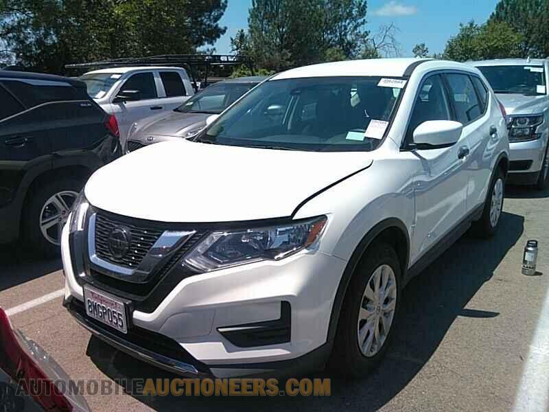 KNMAT2MT9LP529082 Nissan Rogue 2020