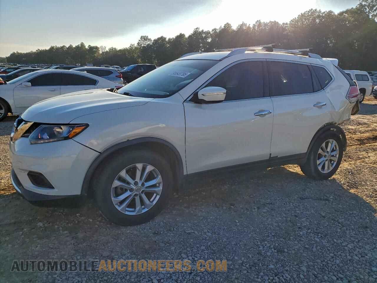 KNMAT2MTXFP540211 NISSAN ROGUE 2015
