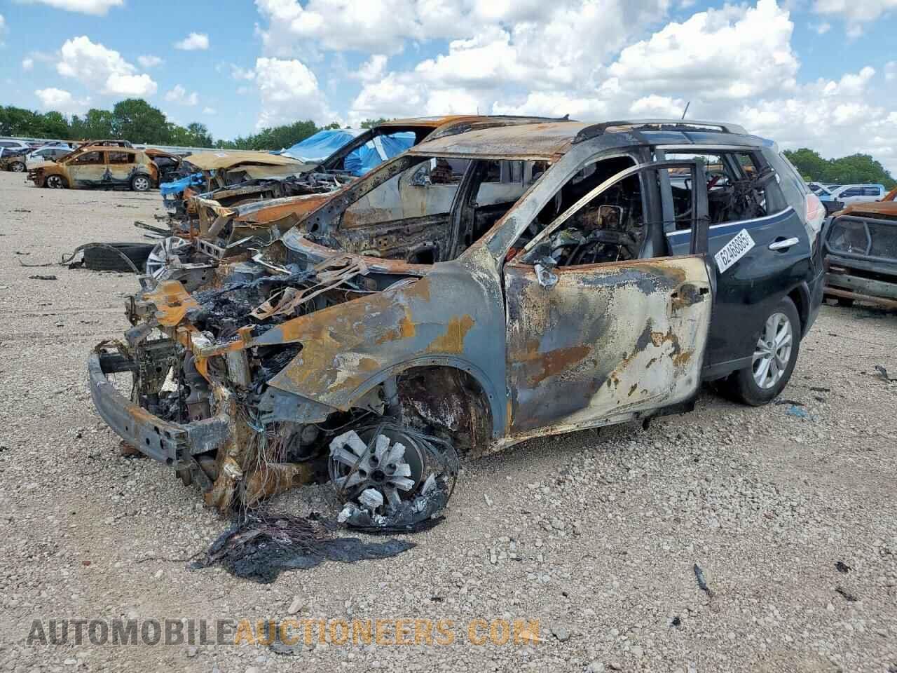 KNMAT2MTXGP717986 NISSAN ROGUE 2016