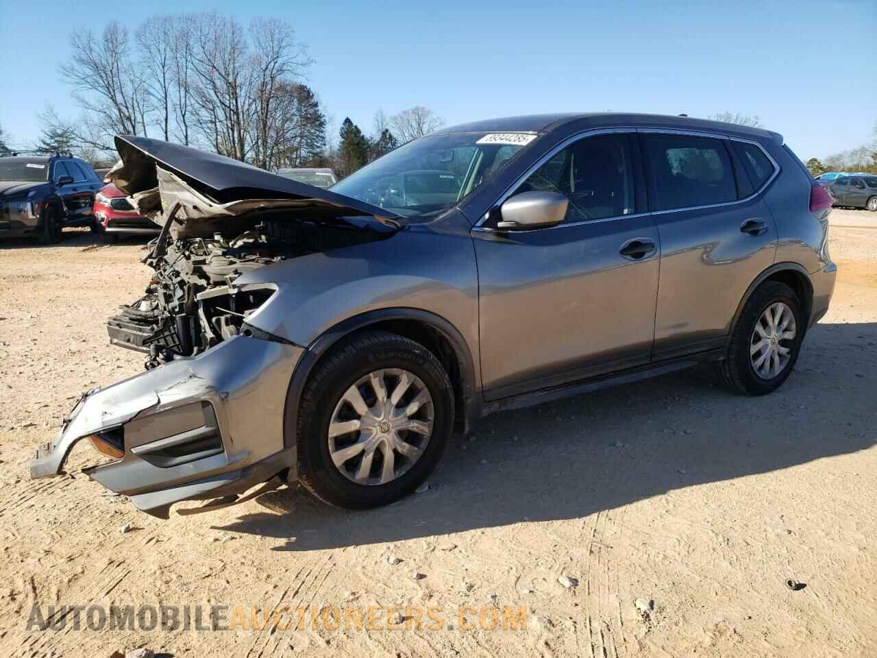 KNMAT2MTXHP572000 NISSAN ROGUE 2017