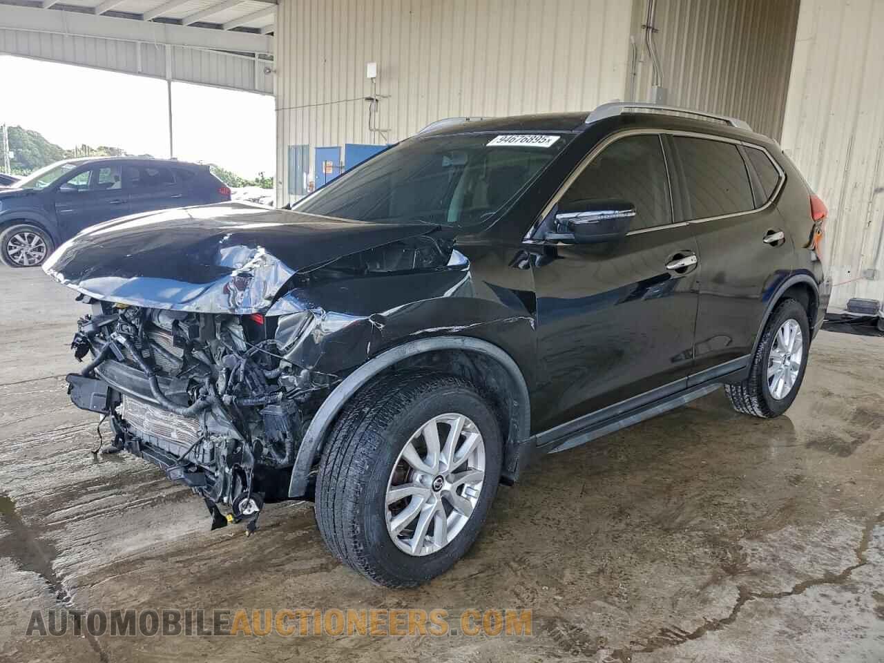 KNMAT2MTXHP596023 NISSAN ROGUE 2017