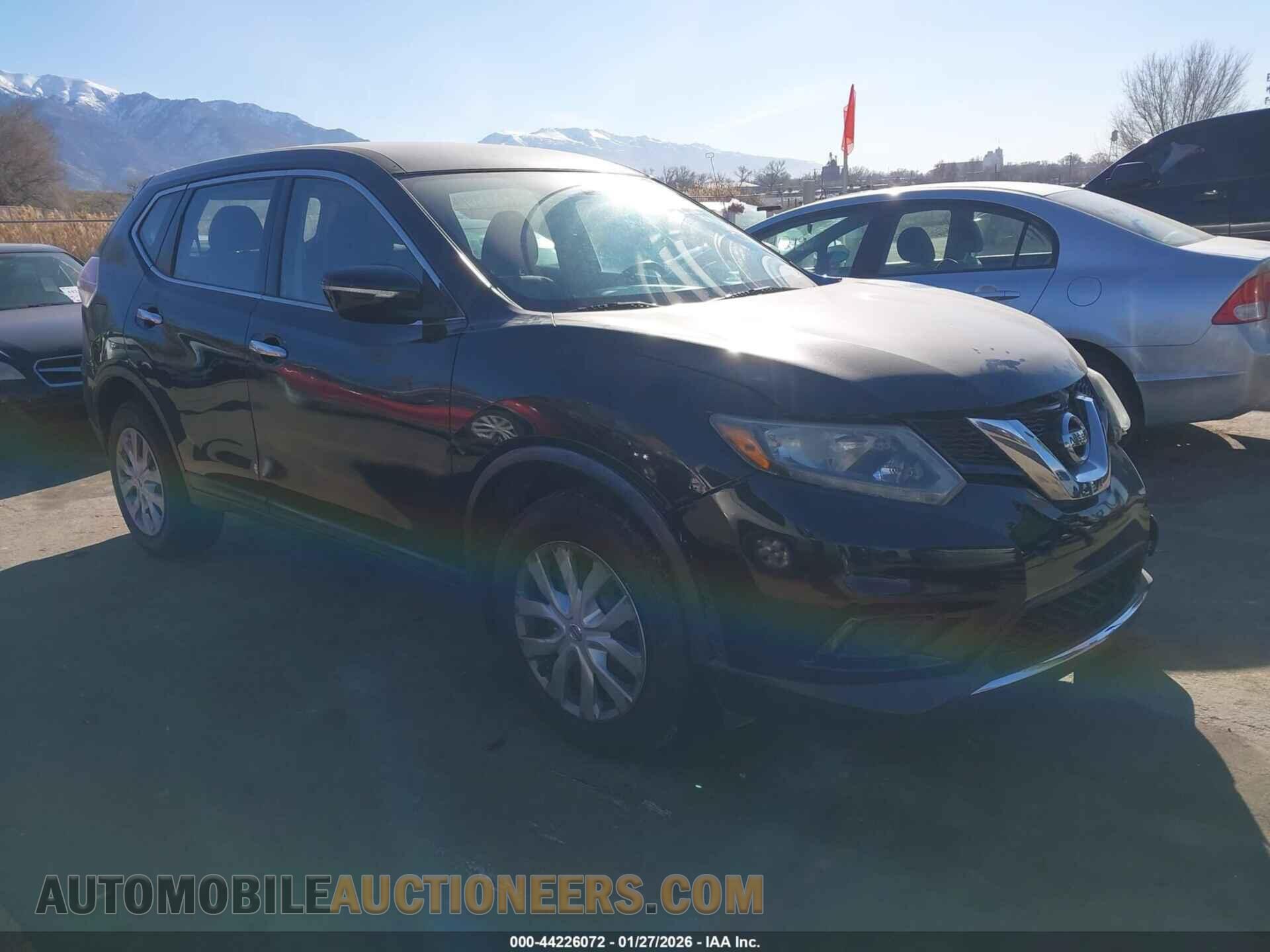 KNMAT2MV0FP526397 NISSAN ROGUE 2015