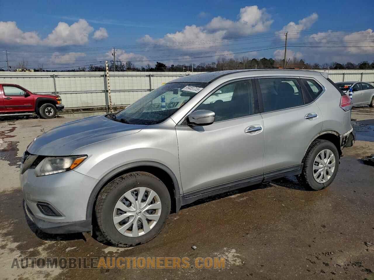 KNMAT2MV0FP579813 NISSAN ROGUE 2015