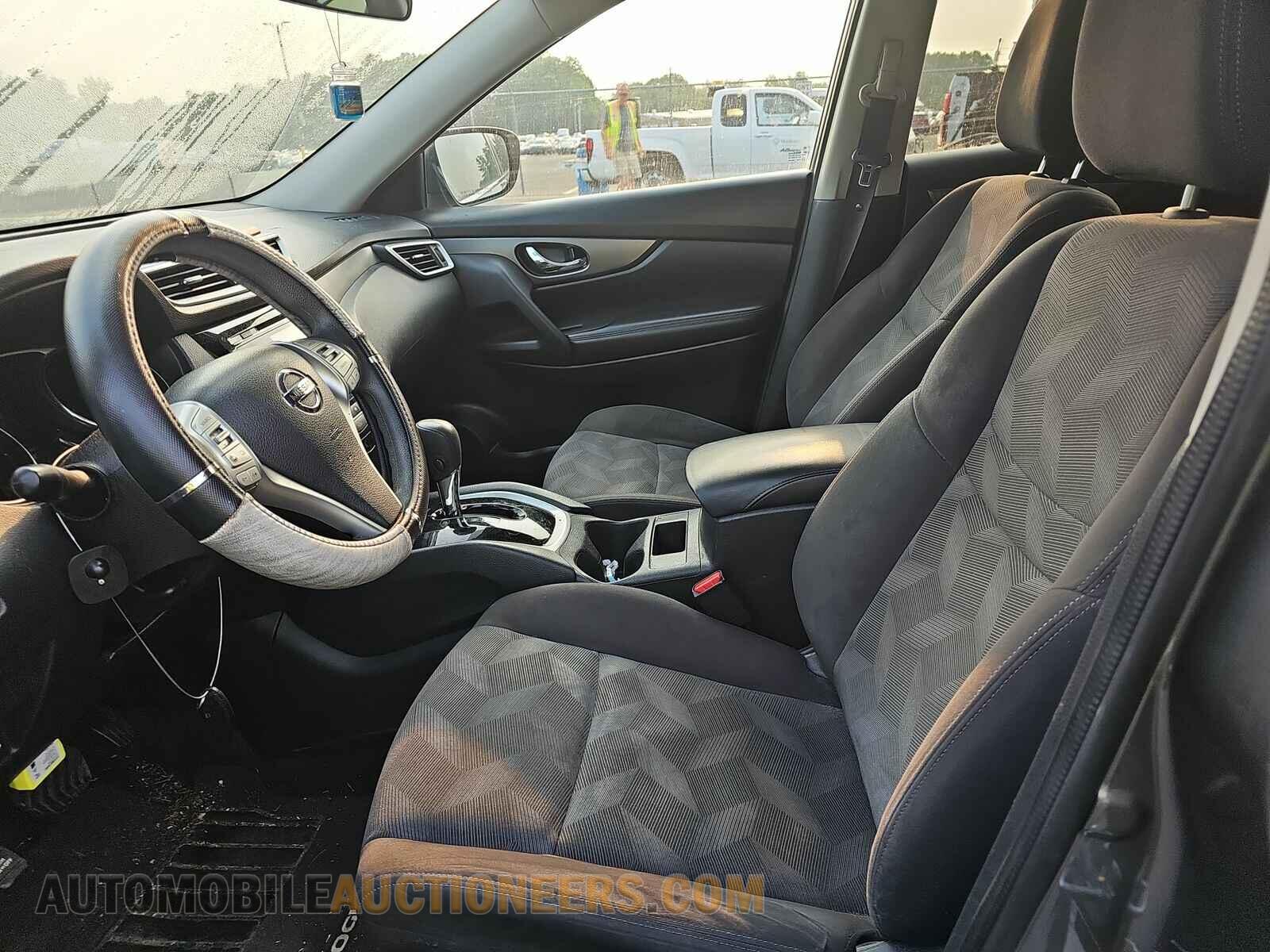 KNMAT2MV0GP733440 Nissan Rogue 2016