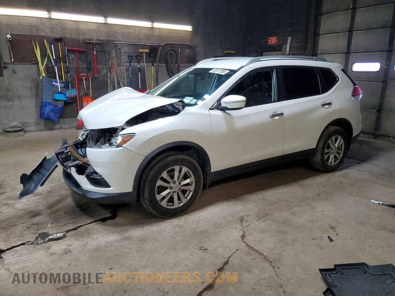 KNMAT2MV2FP564178 NISSAN ROGUE 2015
