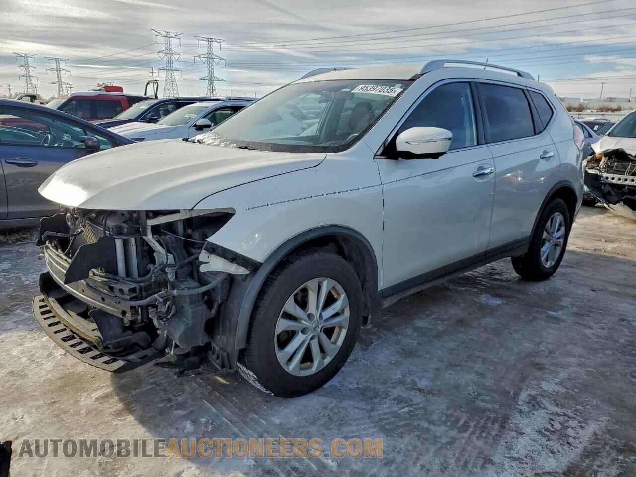 KNMAT2MV2FP564407 NISSAN ROGUE 2015