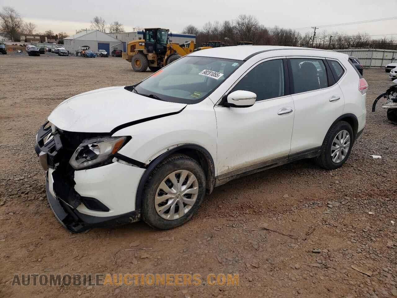 KNMAT2MV2FP588559 NISSAN ROGUE 2015