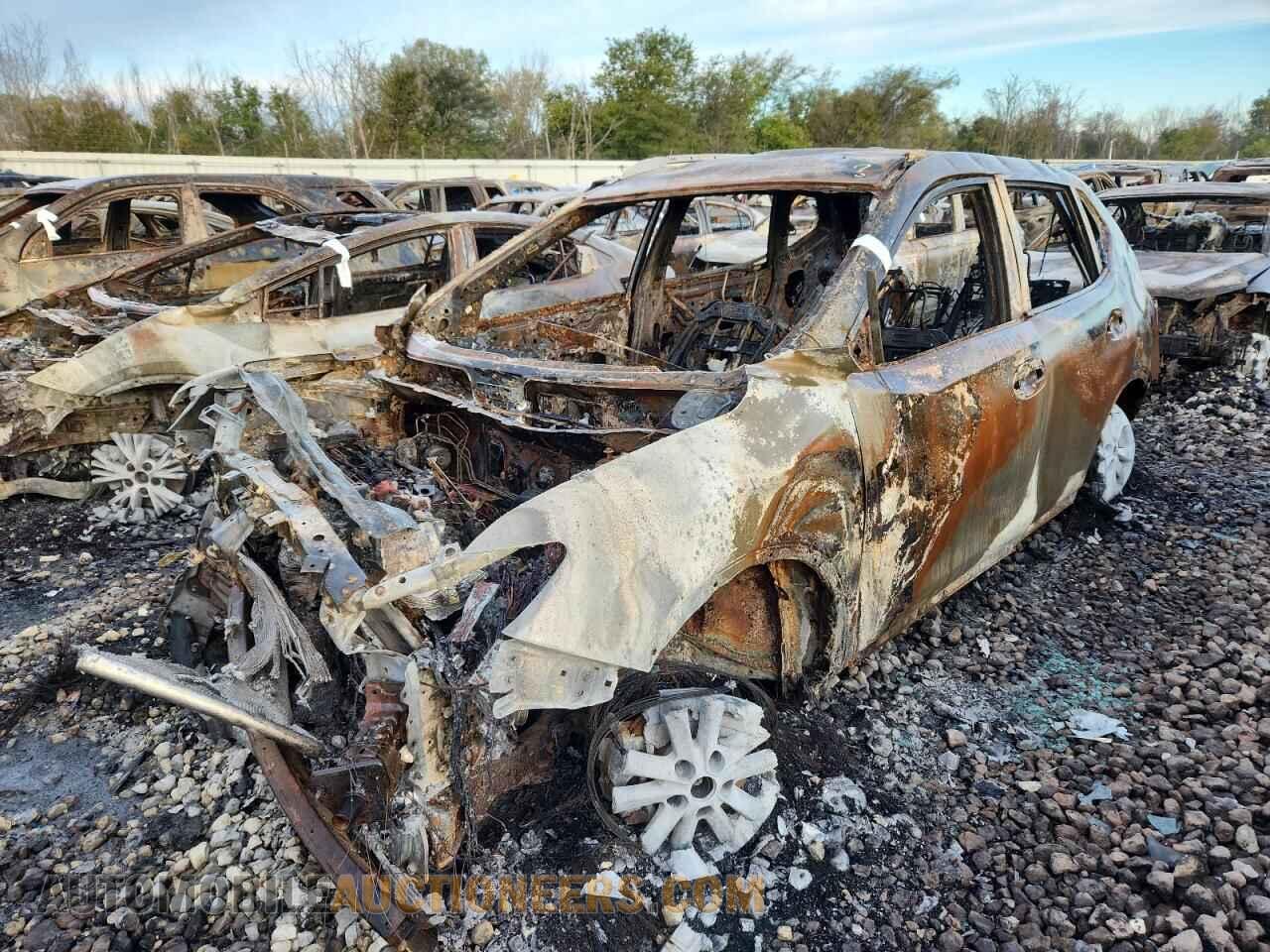KNMAT2MV2GP623053 NISSAN ROGUE 2016