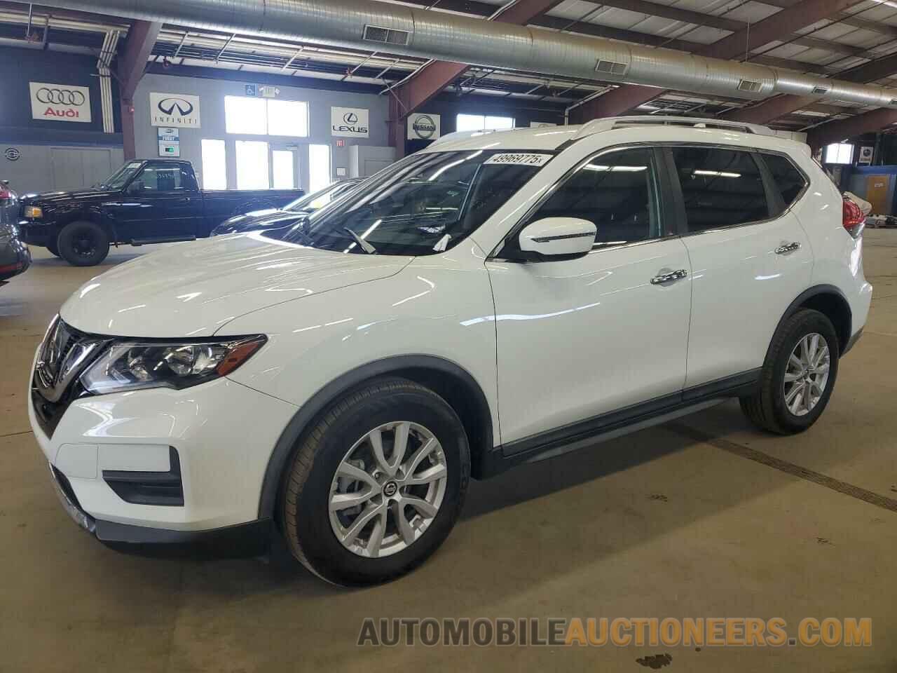 KNMAT2MV3HP602651 NISSAN ROGUE 2017