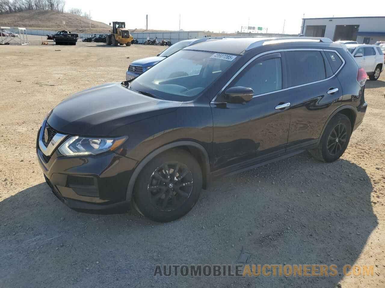 KNMAT2MV3JP552548 NISSAN ROGUE 2018