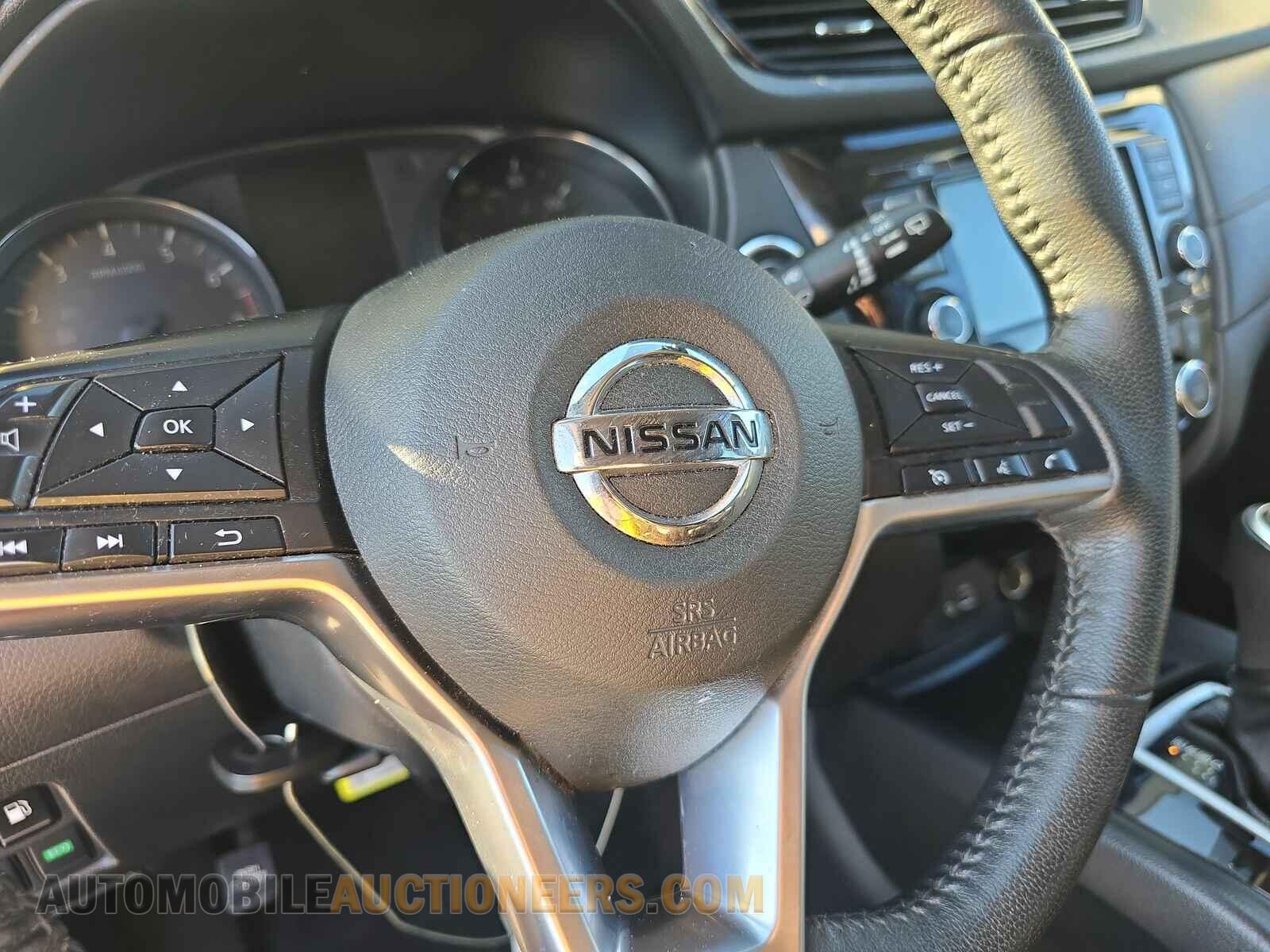 KNMAT2MV3LP512845 Nissan Rogue 2020