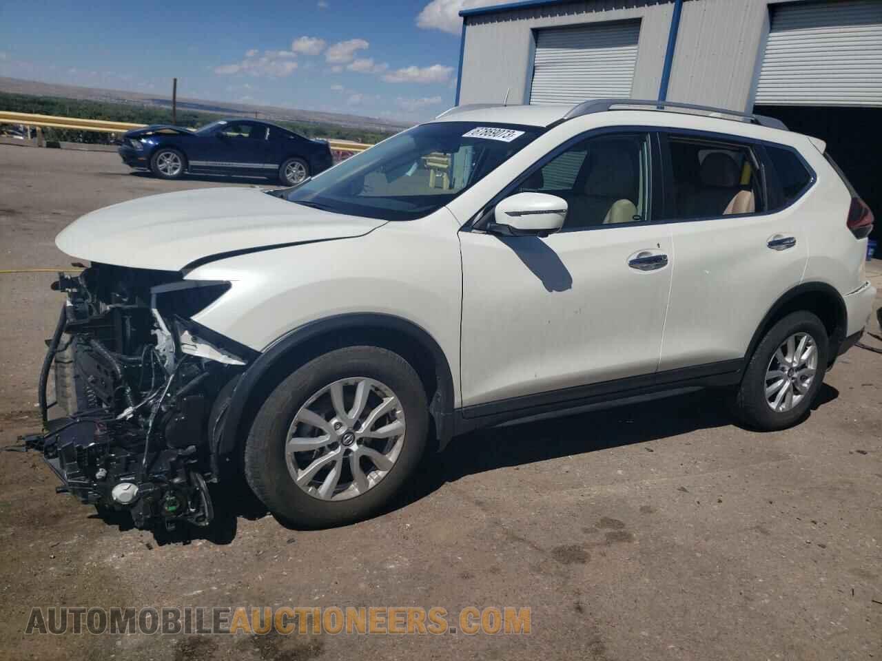 KNMAT2MV4JP595148 NISSAN ROGUE 2018