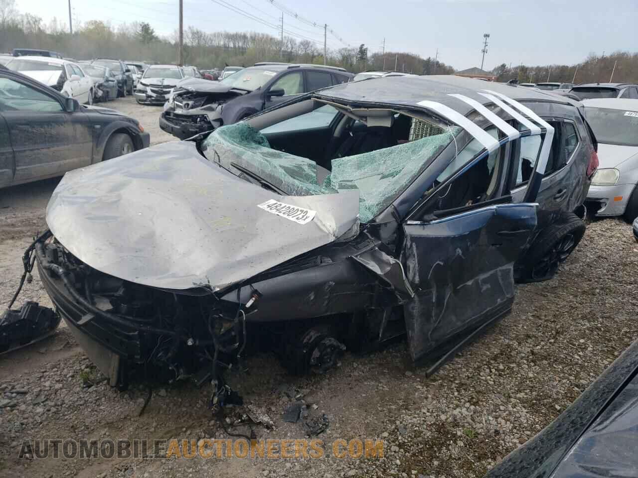 KNMAT2MV5JP563891 NISSAN ROGUE 2018