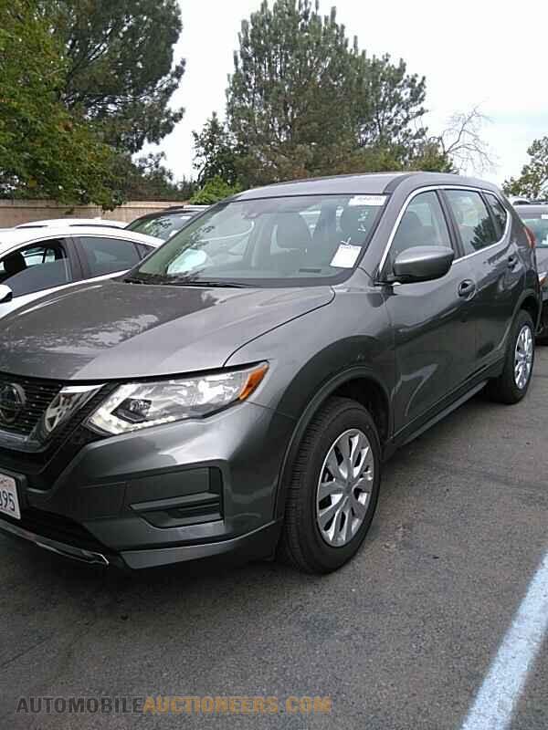 KNMAT2MV5LP527282 Nissan Rogue 2020