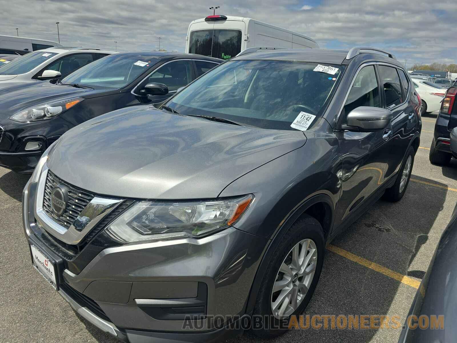 KNMAT2MV6JP614752 Nissan Rogue 2018