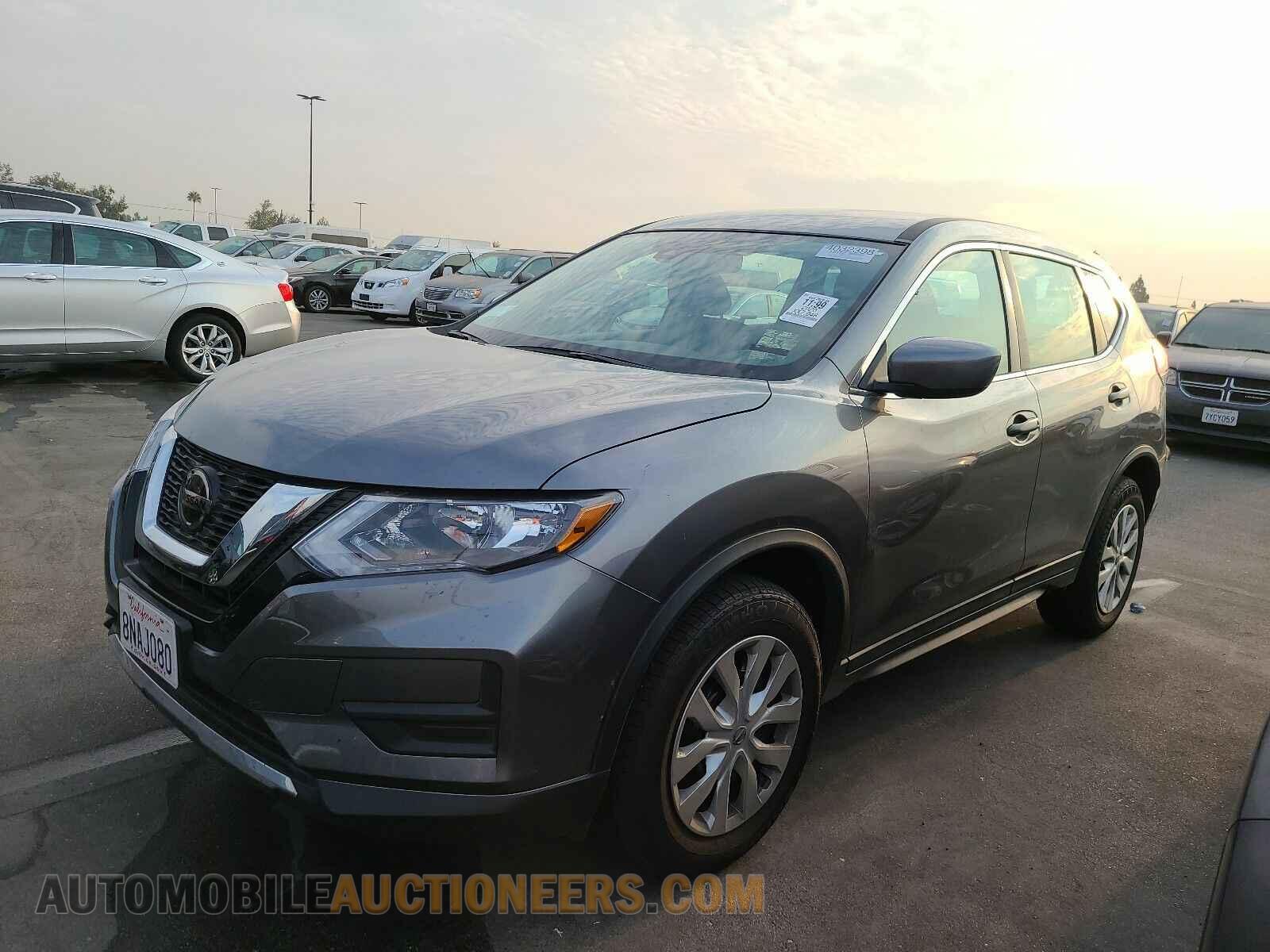 KNMAT2MV6LP538405 Nissan Rogue 2020