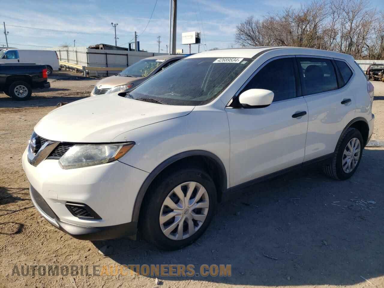 KNMAT2MV7GP682759 NISSAN ROGUE 2016