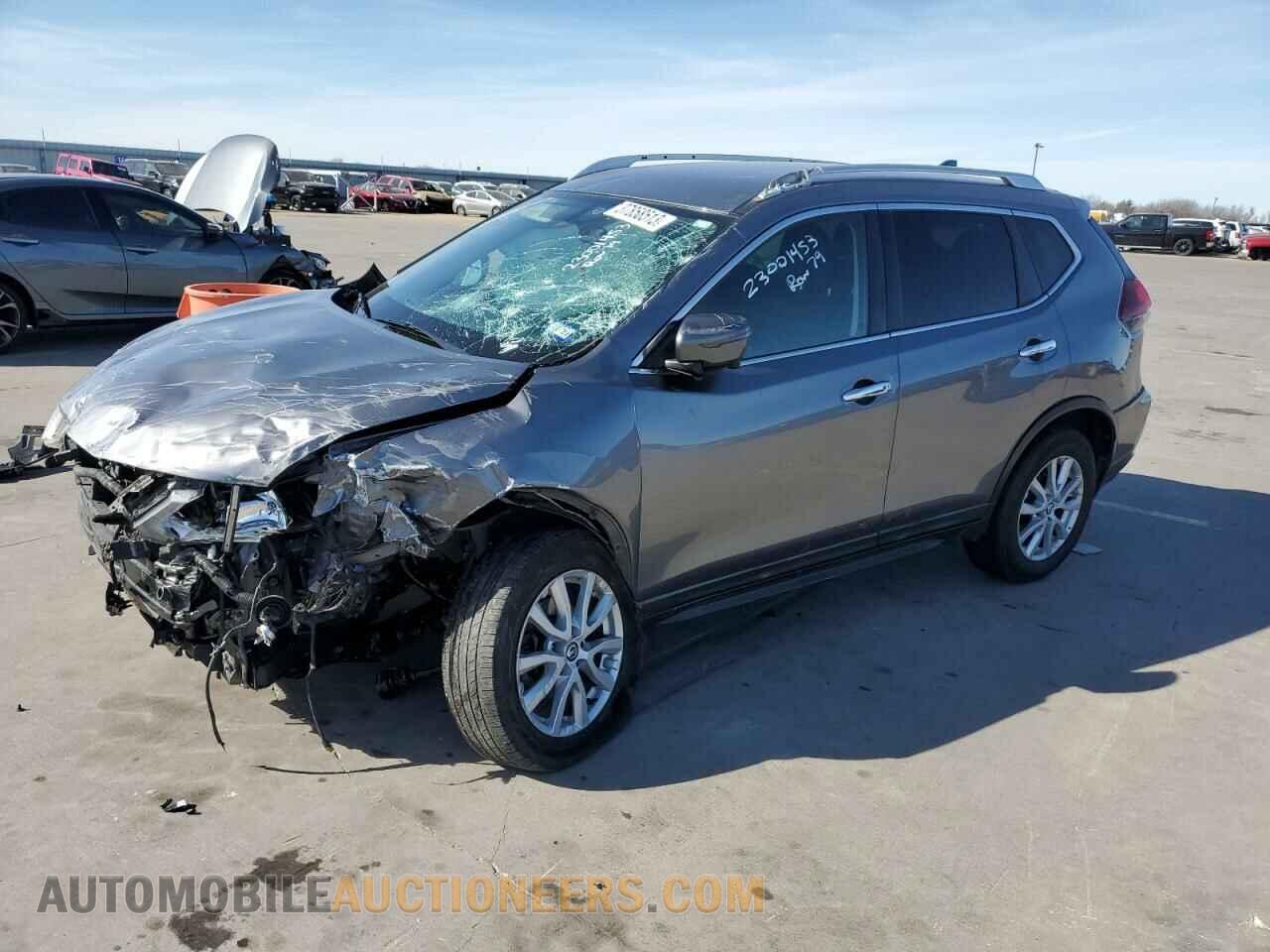 KNMAT2MV7JP595175 NISSAN ROGUE 2018