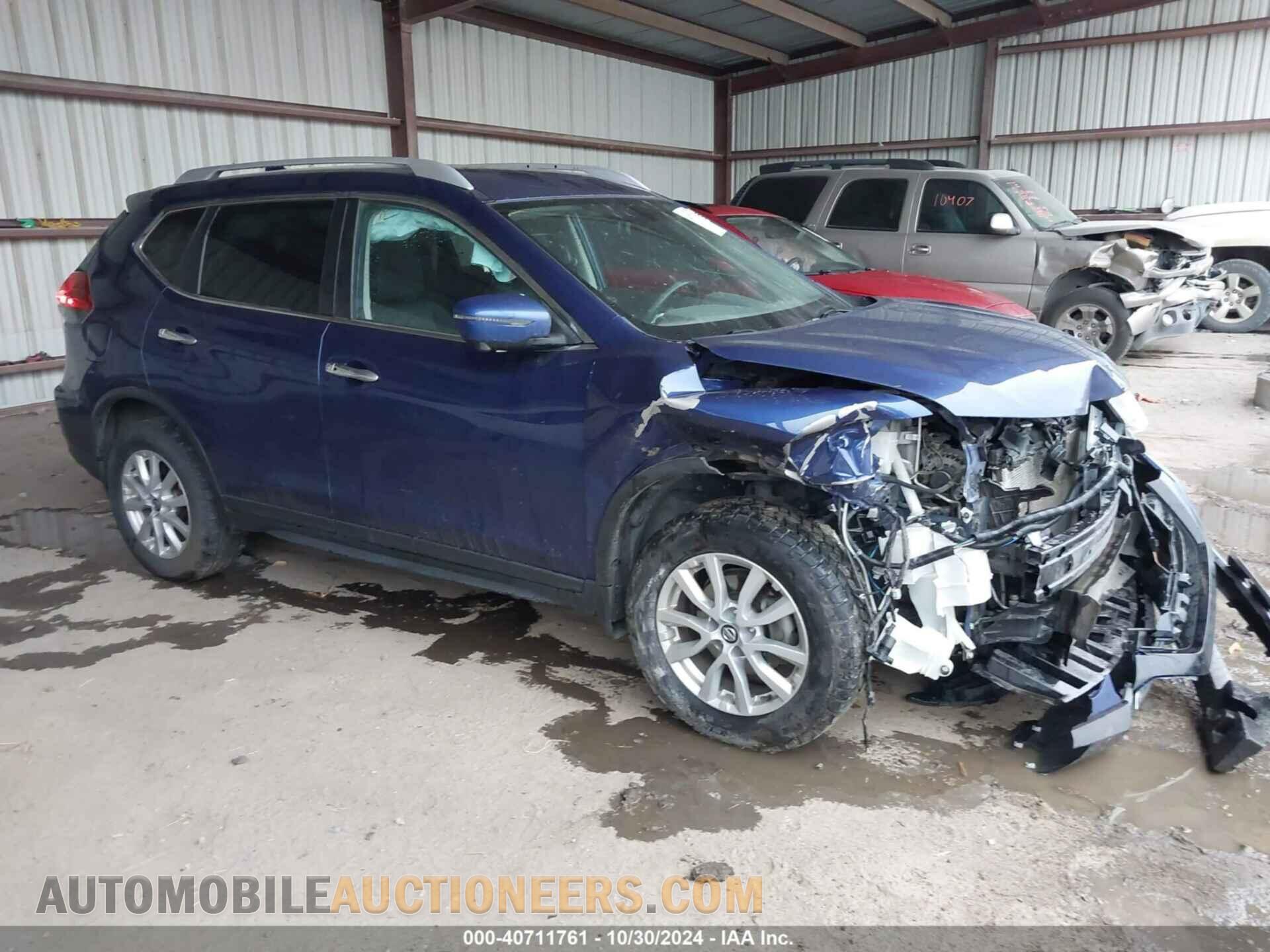 KNMAT2MV8JP567708 NISSAN ROGUE 2018