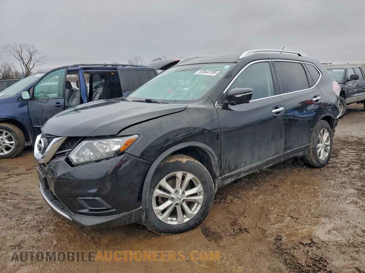 KNMAT2MV9FP576778 NISSAN ROGUE 2015