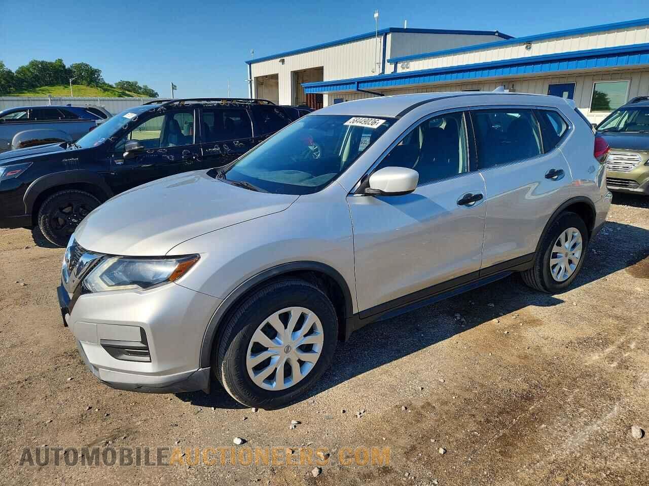 KNMAT2MV9HP548191 NISSAN ROGUE 2017