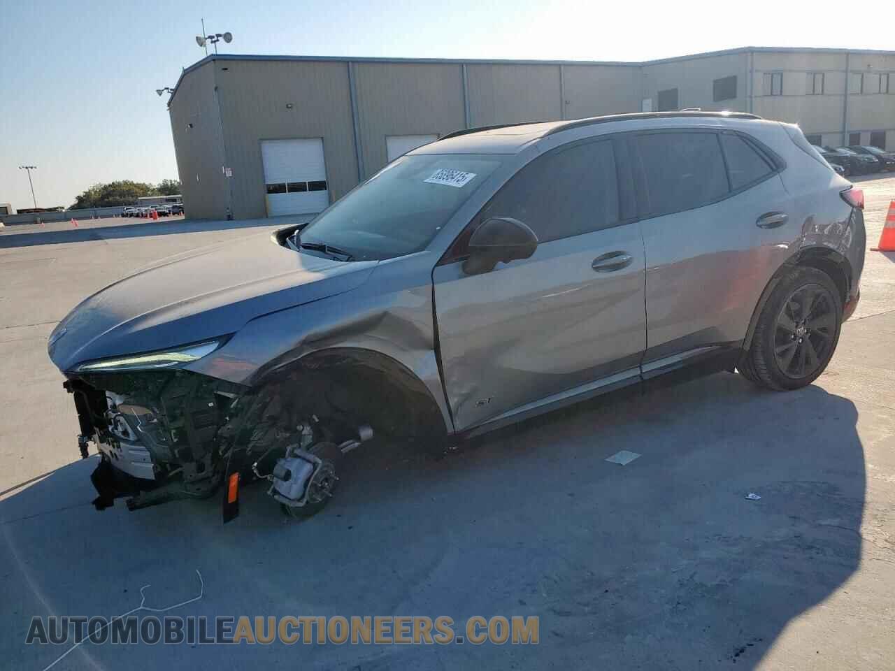 LRBFZLE40SD018537 BUICK ENVISION S 2025