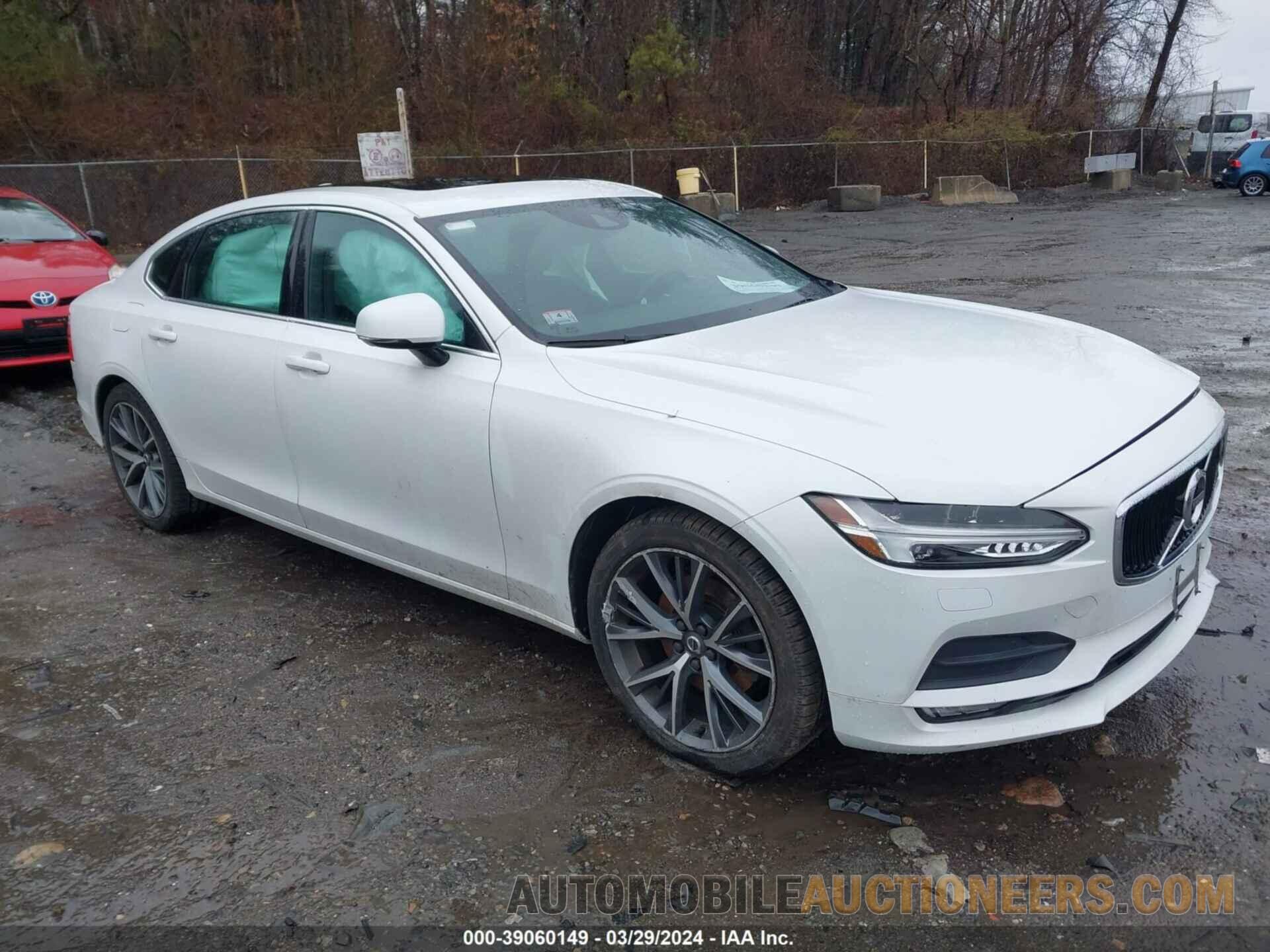 LVY982MK9JP030803 VOLVO S90 2018