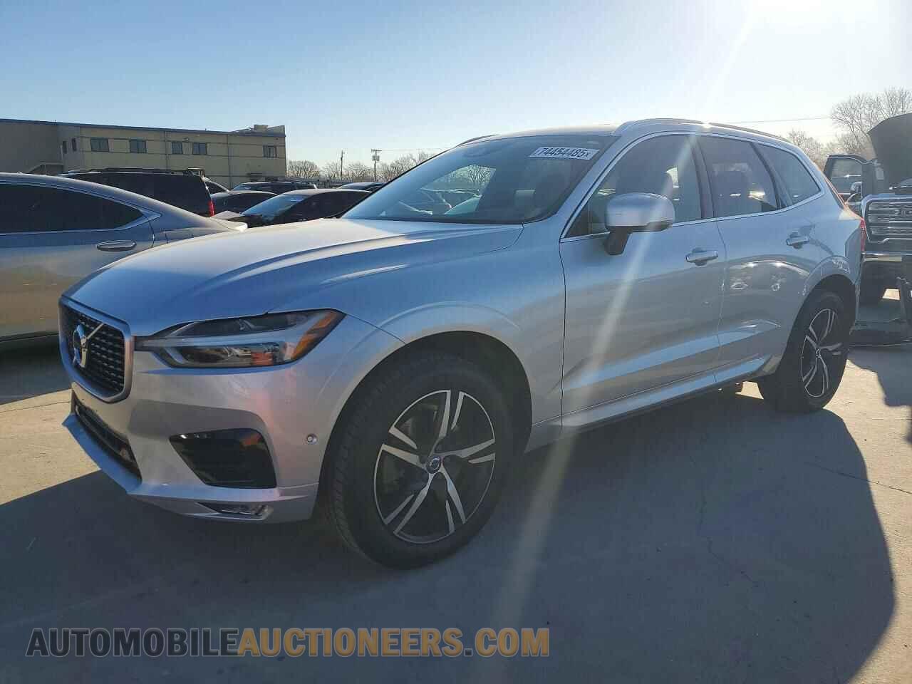 LYVA22RM3JB100937 VOLVO XC60 2018