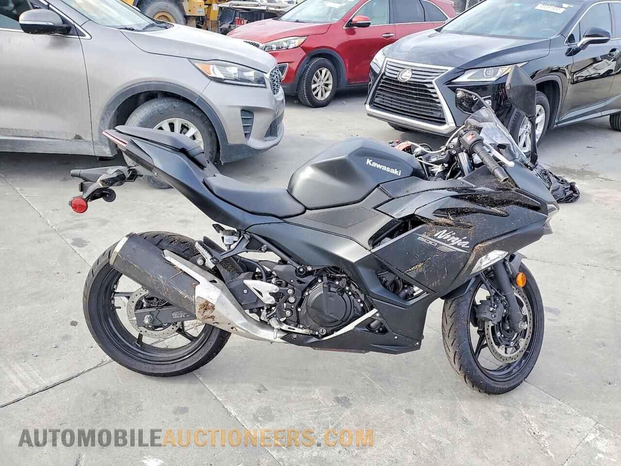 ML5EXGG13TDA75665 KAWASAKI NINJA 500 2026