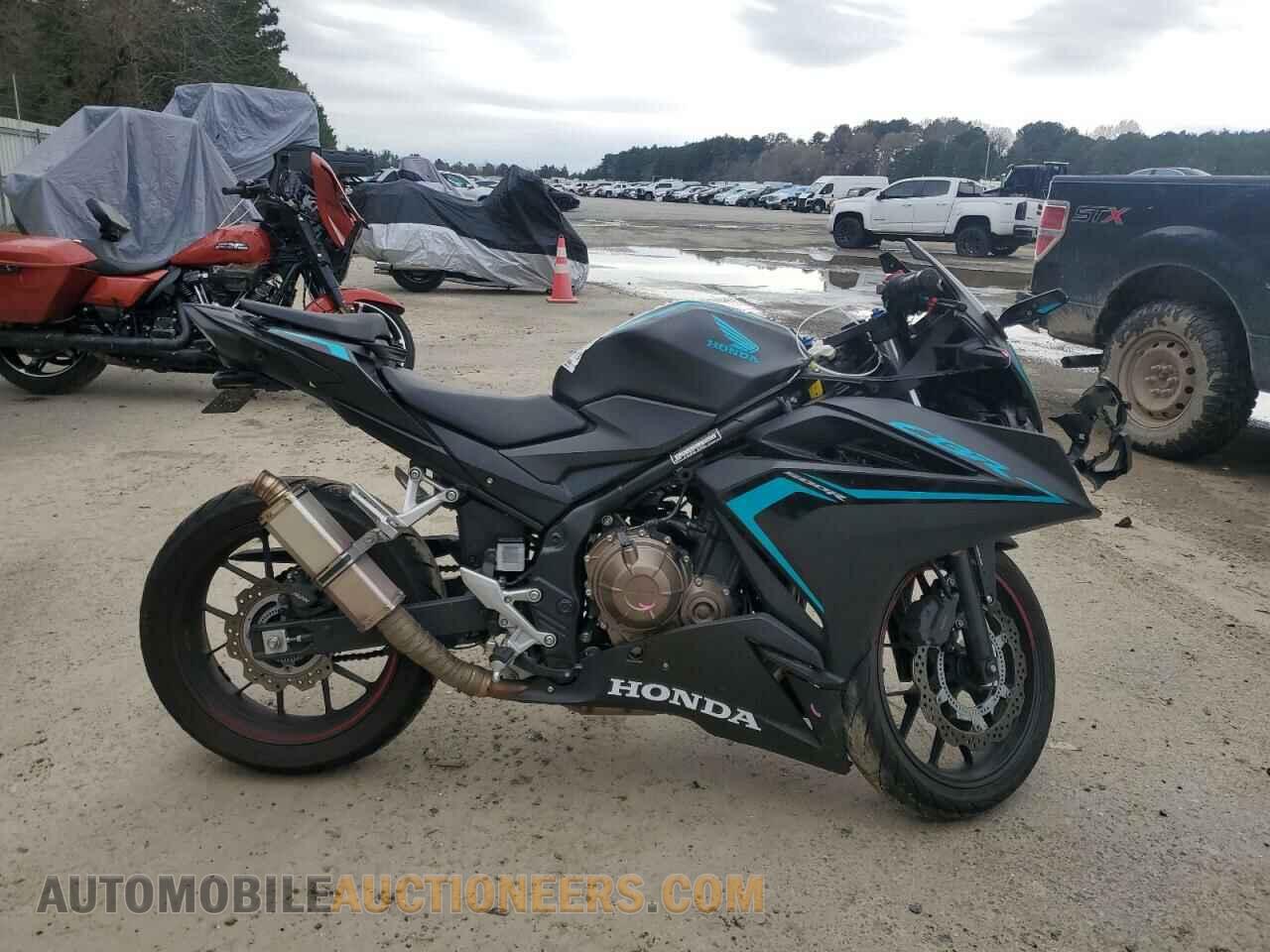 MLHPC6252L5100204 HONDA CBR CYCLE 2020