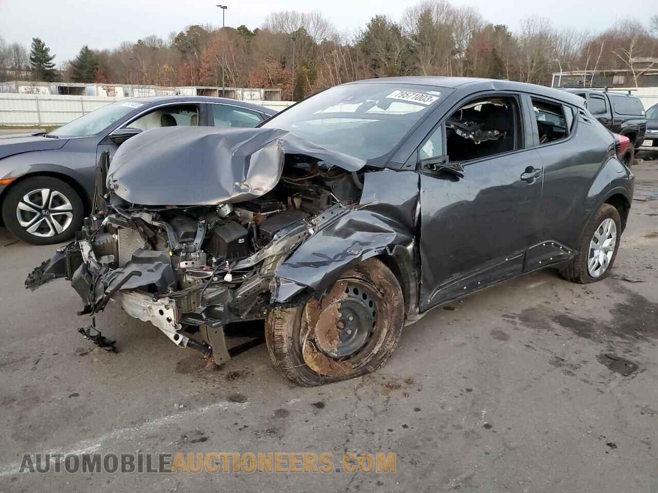 NMTKHMBX0KR093152 TOYOTA C-HR 2019