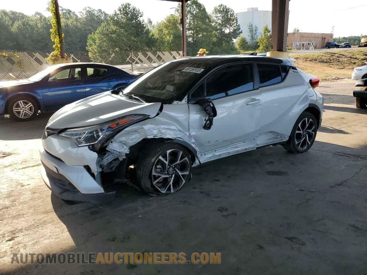 NMTKHMBX1KR096383 TOYOTA C-HR 2019