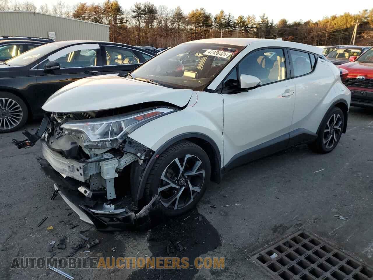 NMTKHMBX5KR097049 TOYOTA C-HR 2019
