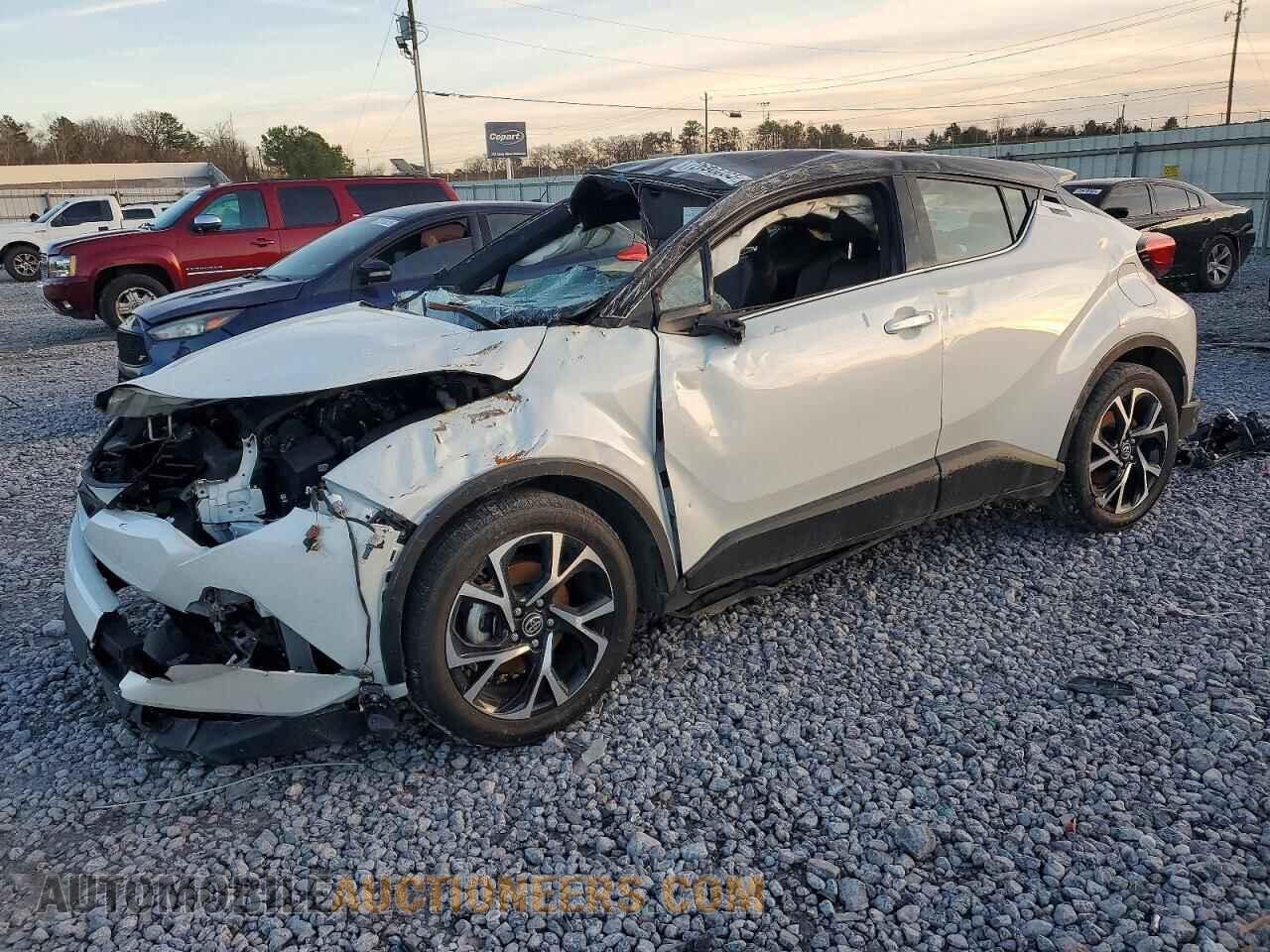 NMTKHMBX9KR091898 TOYOTA C-HR 2019