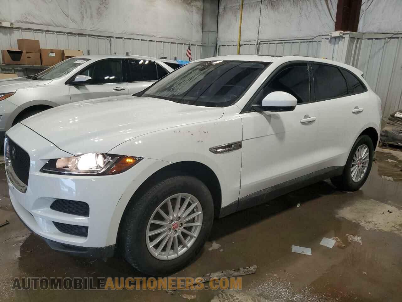 SADCS2BV4HA067724 JAGUAR F-PACE 2017