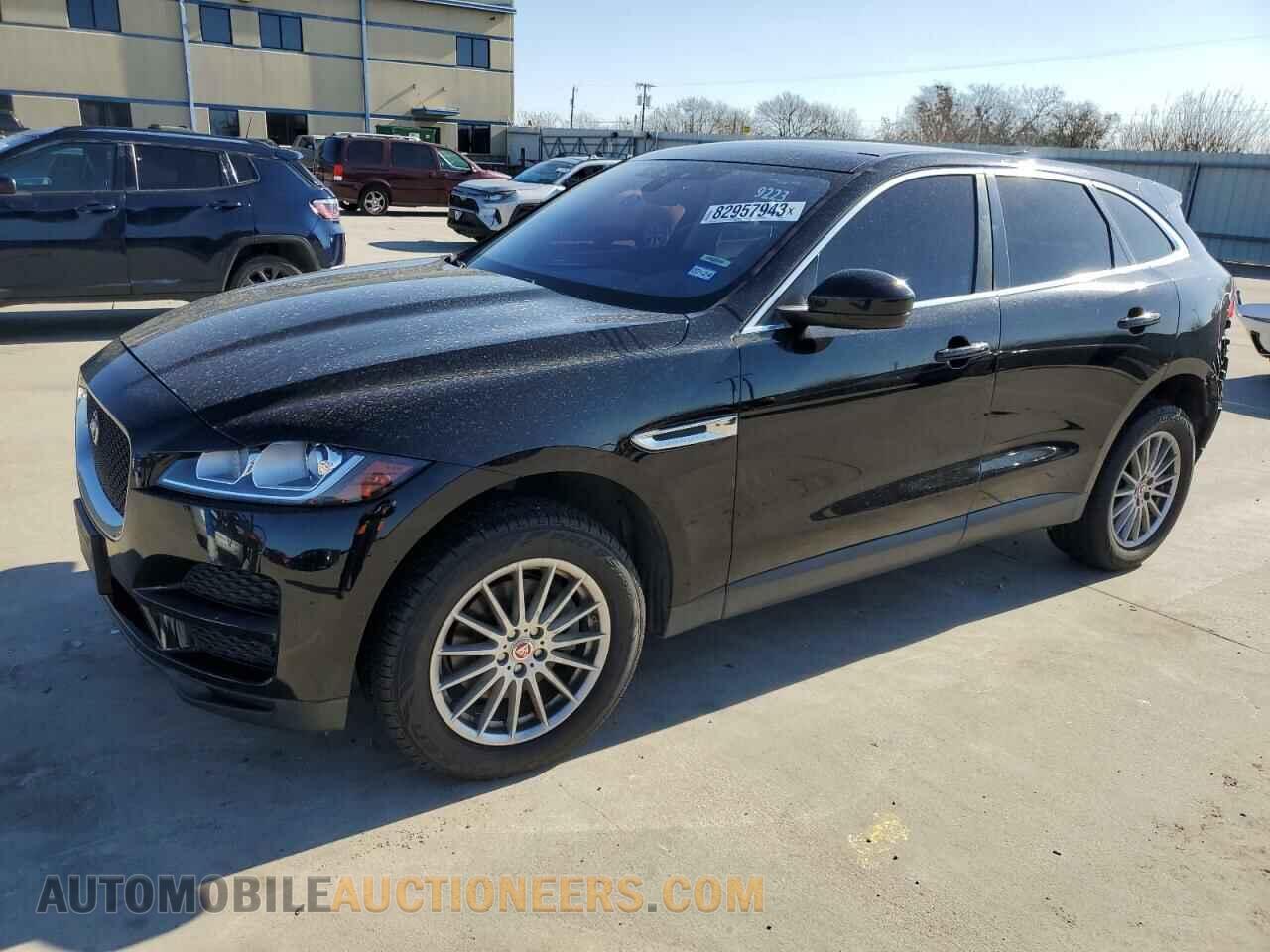 SADCS2FX4KA391369 JAGUAR F-PACE 2019
